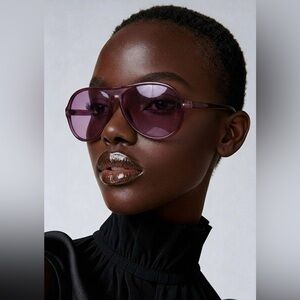 Stylish Burgundy Aviator Sunglasses